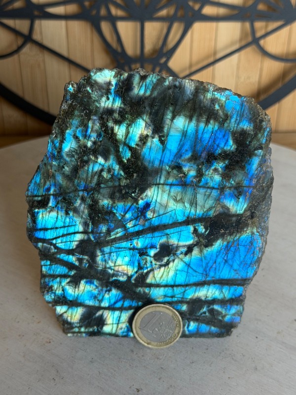 Labradorite (0.65kg)