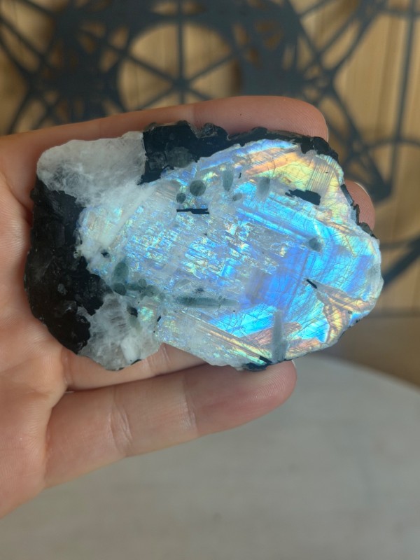 Labradorite blanche (0.047kg)