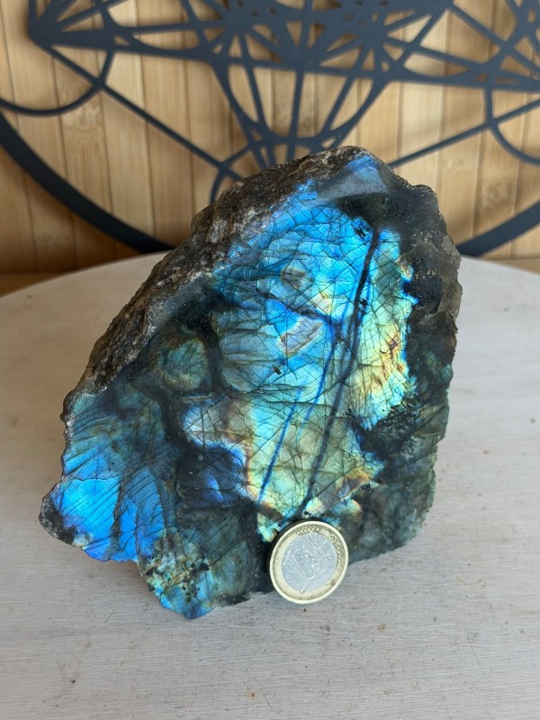 Labradorite semi polie (0.62kg)