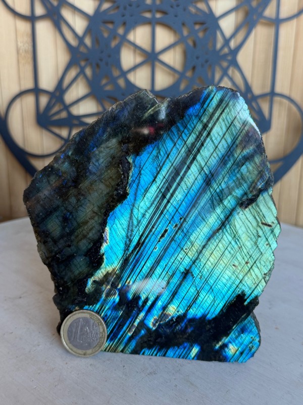 Labradorite semi polie (0.925kg)