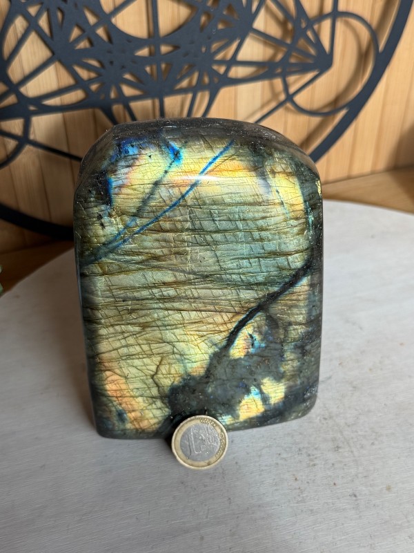 Labradorite (1.47kg)