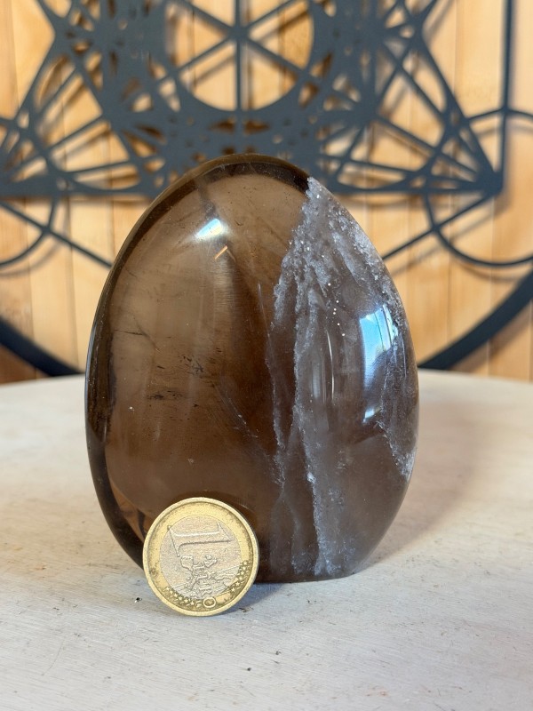 Quartz fumé, Madagascar, 0,307 kg