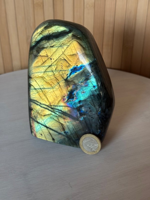 Labradorite (1.27kg)