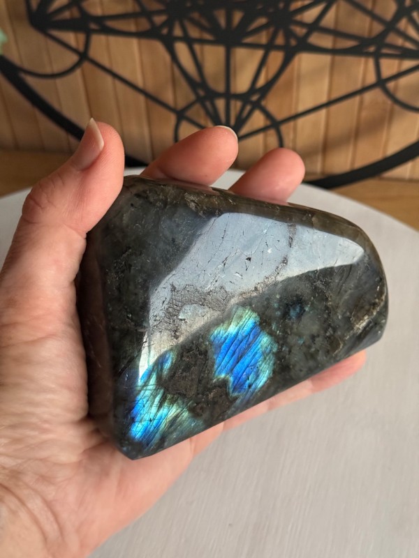 Labradorite (0.655kg)