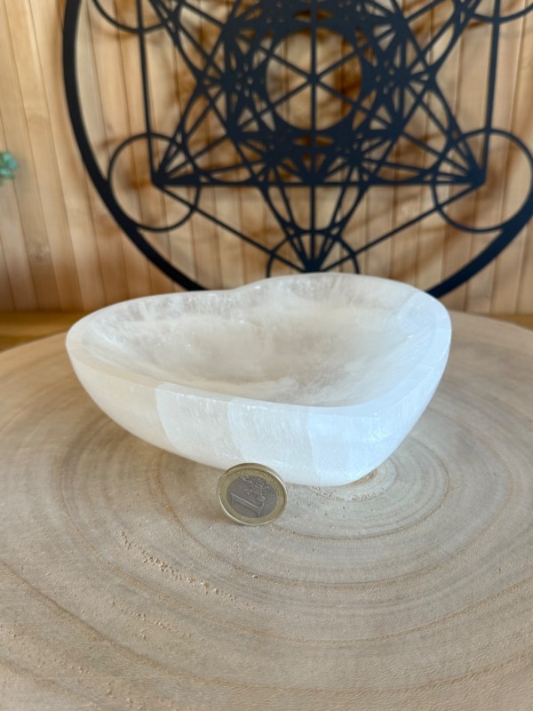Coupelle forme cœur en sélénite (0.85kg)