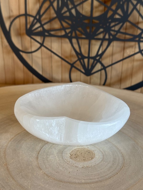 Coupelle forme cœur en sélénite (0.3kg)