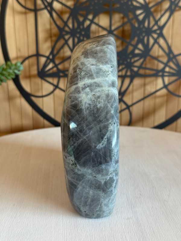 Labradorite violette (1.49kg)
