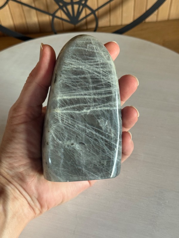 Labradorite violette (0.595kg)
