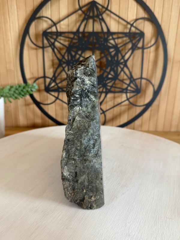 Labradorite semi polie (0.995kg)