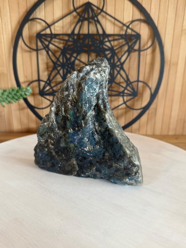 Labradorite semi polie (0.995kg)