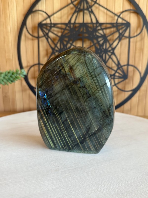 Labradorite (0.82kg)