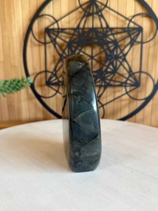 Labradorite (0.82kg)
