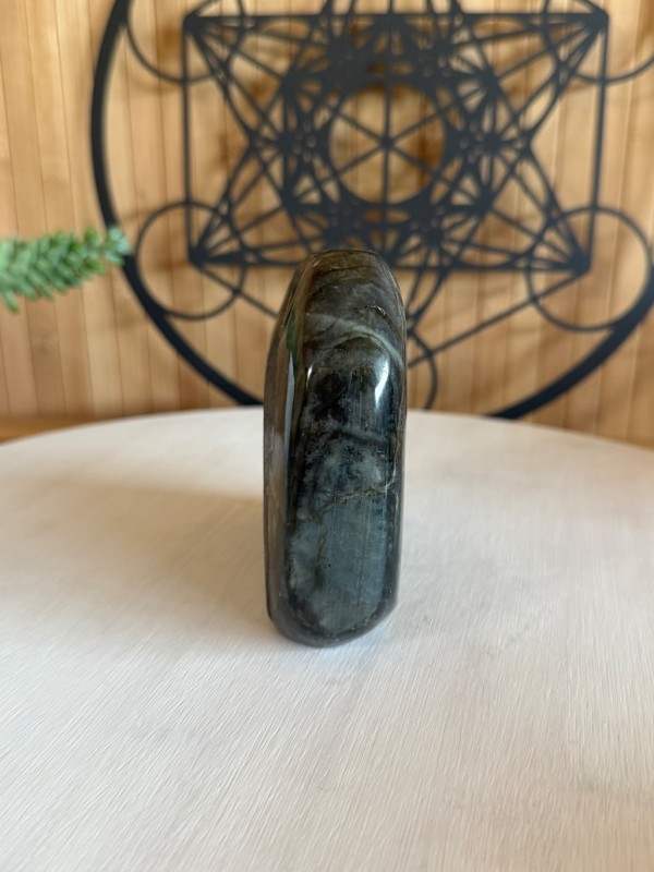 Labradorite (0.76kg)
