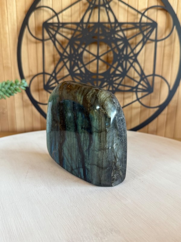 Labradorite (0.76kg)