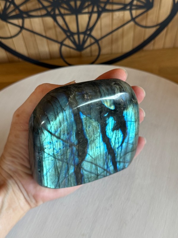 Labradorite (0.76kg)