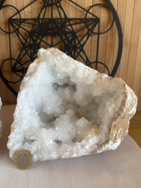 Géode de cristal de roche (4.35kg)