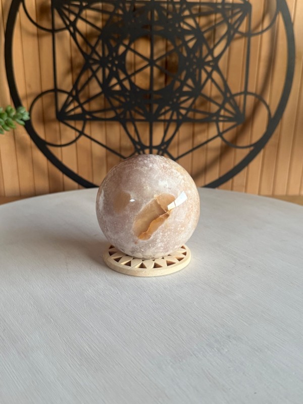 Sphère améthyste rose (0.44kg)