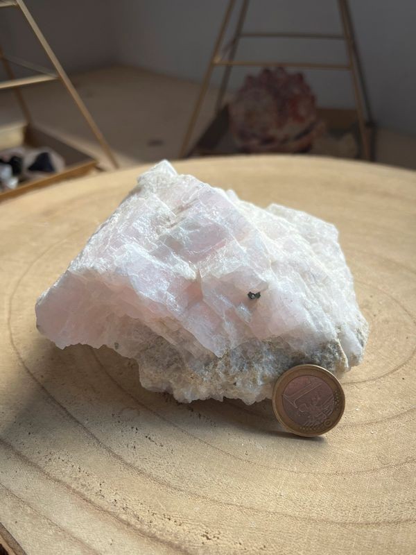 Manganocalcite (0.747 Kg)