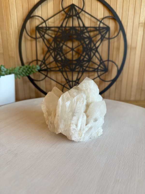 Amas de quartz (0.695kg)