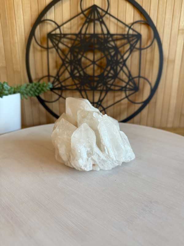 Amas de quartz (0.695kg)
