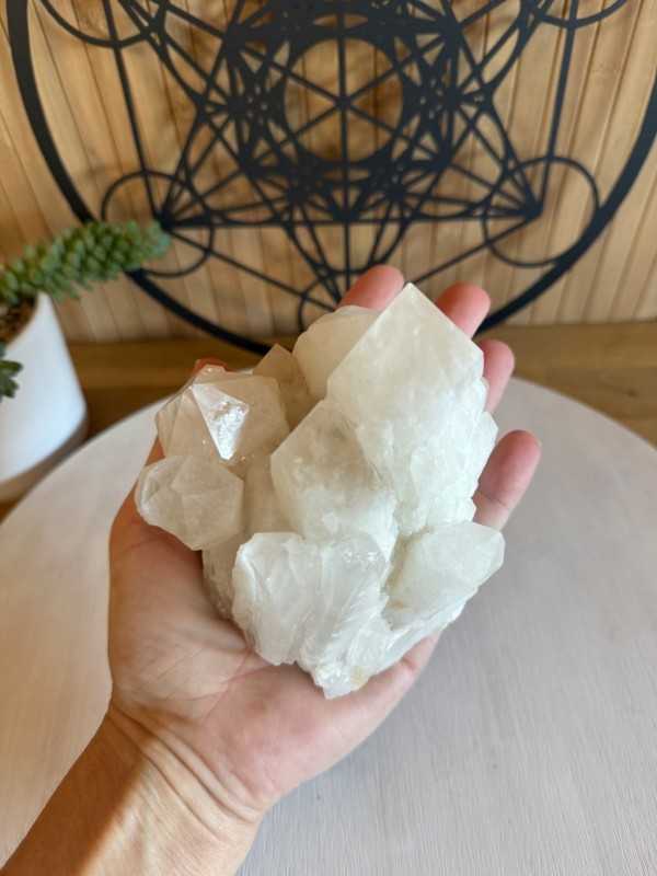 Amas de quartz (0.695kg)