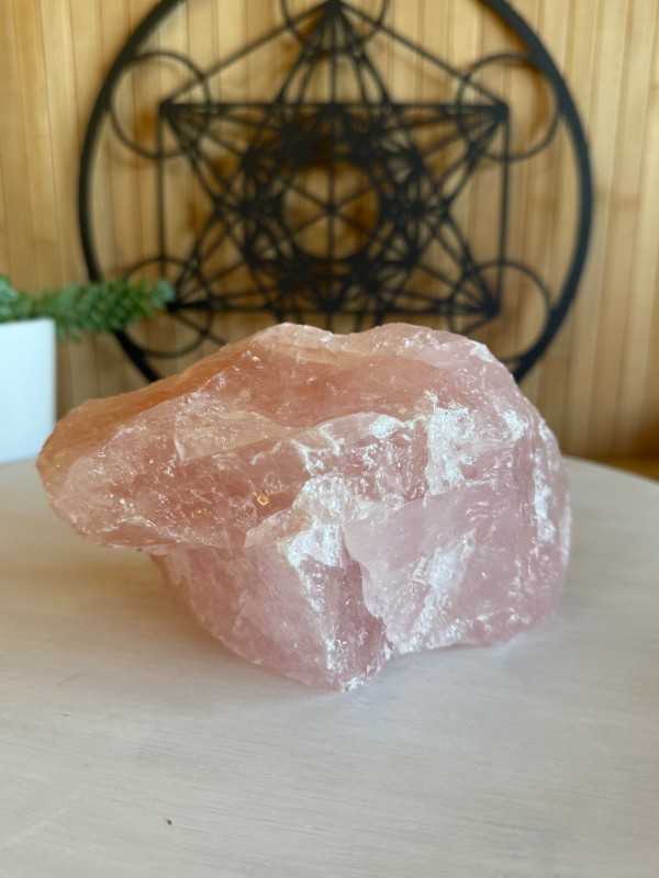 Quartz rose (0.985kg)