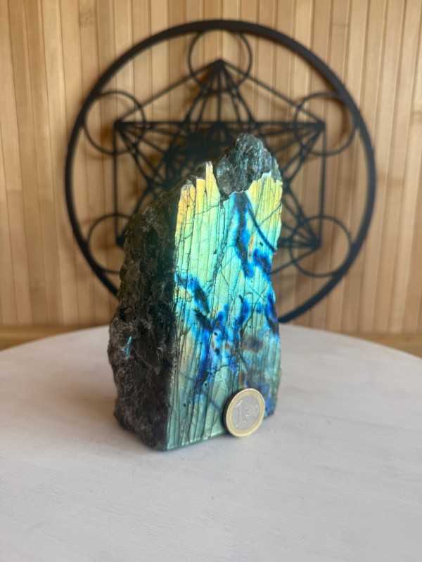 Labradorite semi polie (0.71kg)