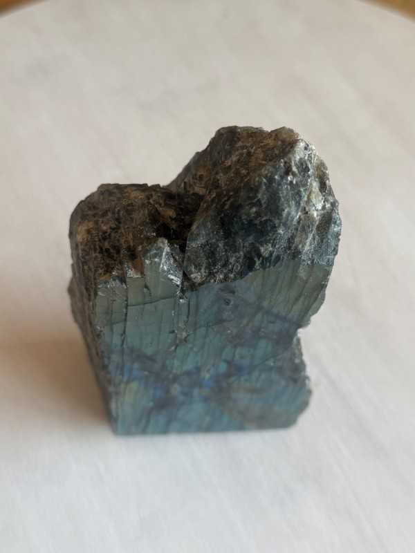 Labradorite semi polie (0.71kg)