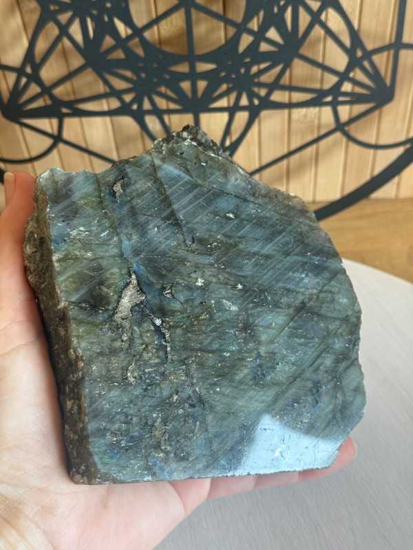 Labradorite semi polie (0.875kg)