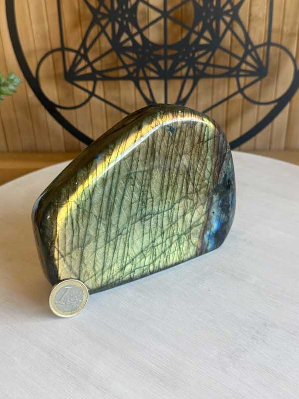 Labradorite (1.25kg)
