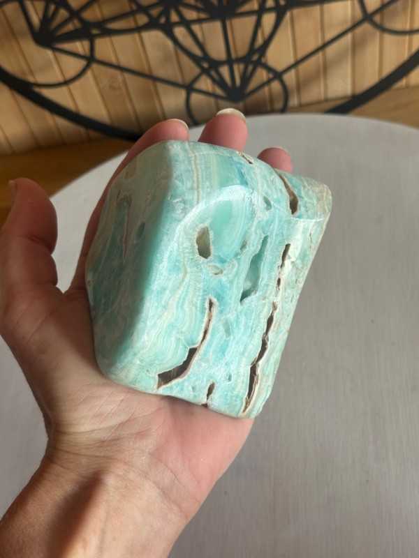 Aragonite bleue (0.56kg)