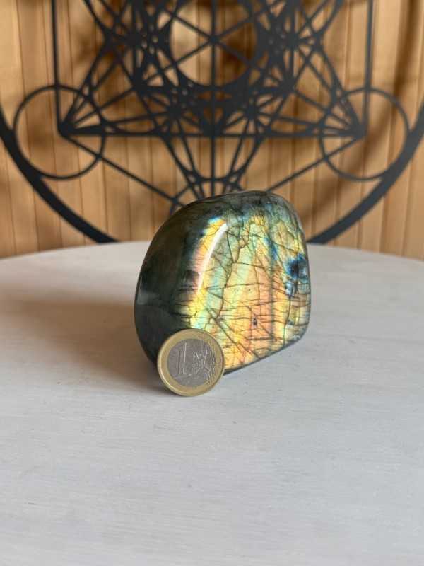 Labradorite (0.355kg)