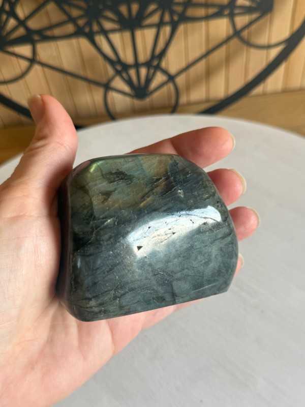 Labradorite (0.355kg)