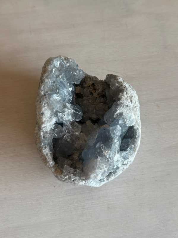 Célestite (0.695kg)