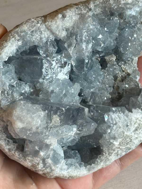 Célestite (0.695kg)
