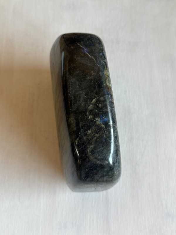 Labradorite (1kg)