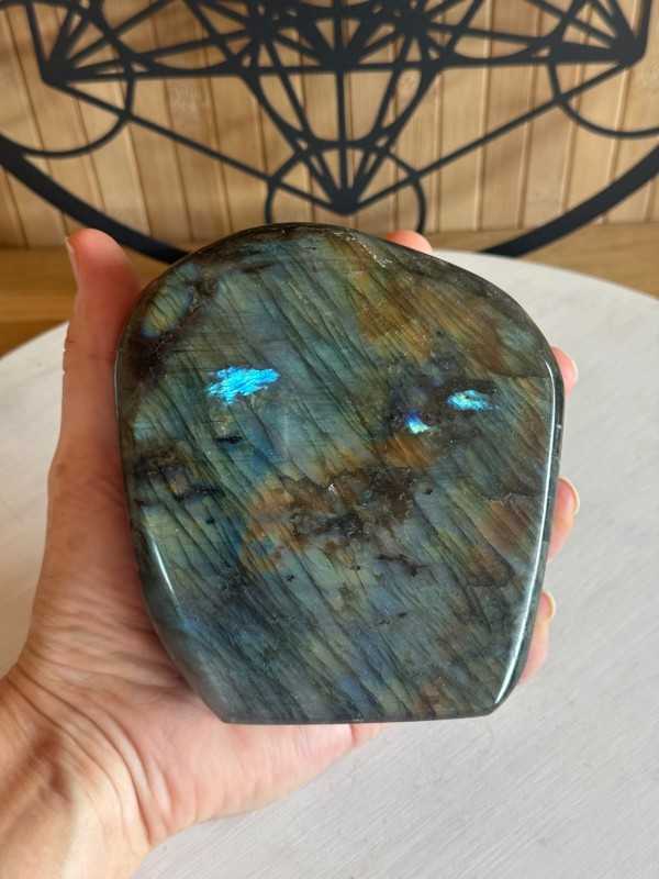 Labradorite (1.08kg)