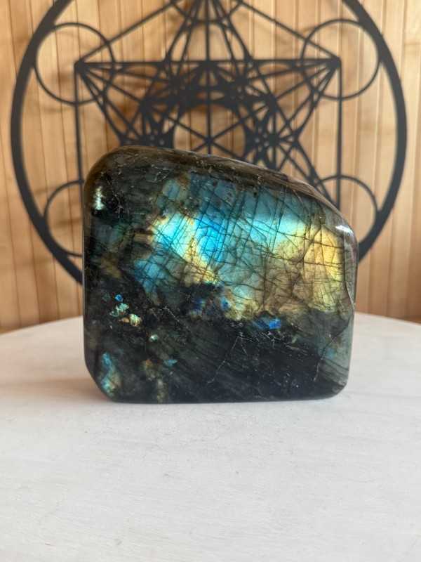 Labradorite (1.28kg)