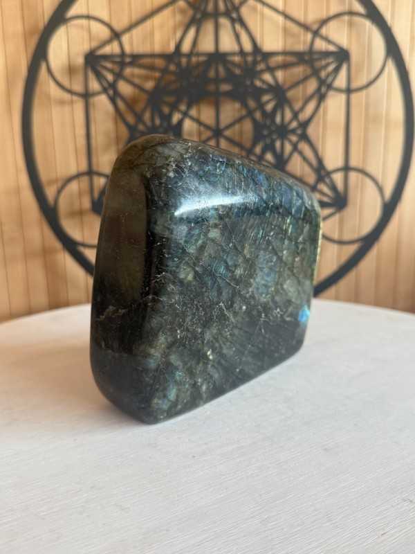 Labradorite (1.28kg)