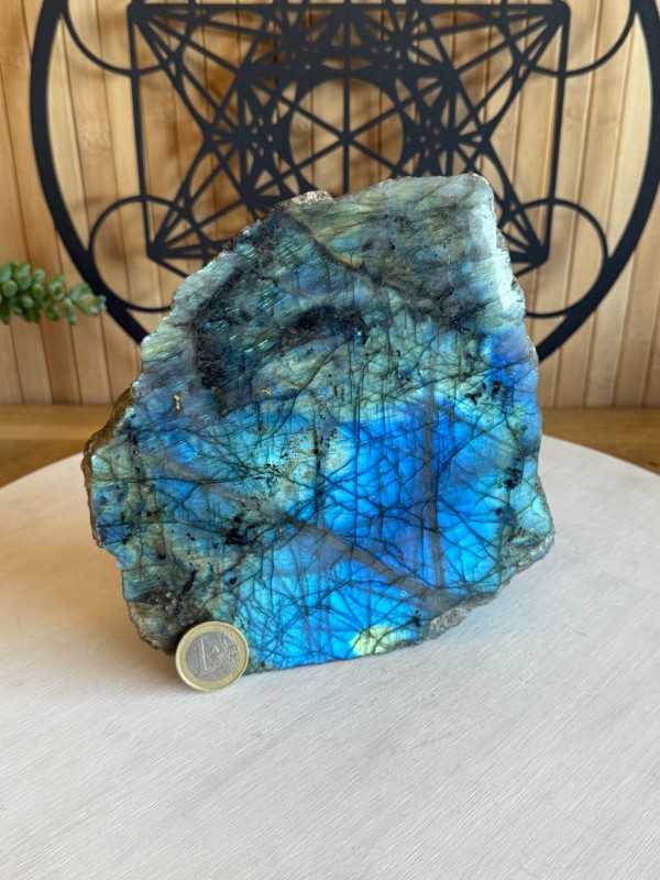 Labradorite (2.08kg)