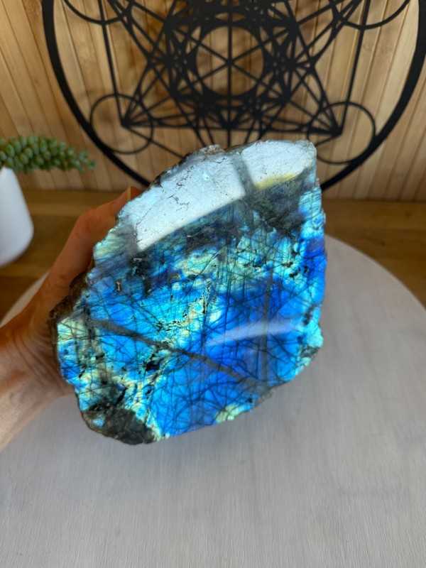 Labradorite (2.08kg)