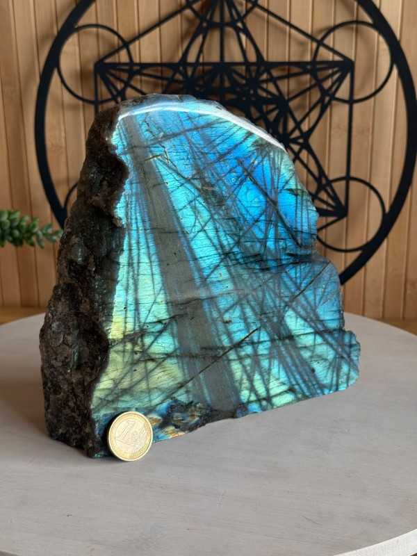 Labradorite (2.35kg)