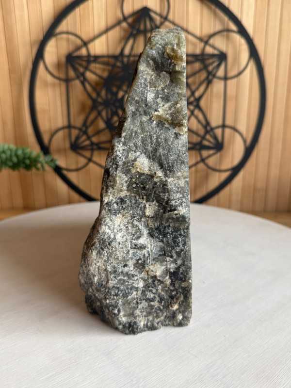 Labradorite (2.35kg)