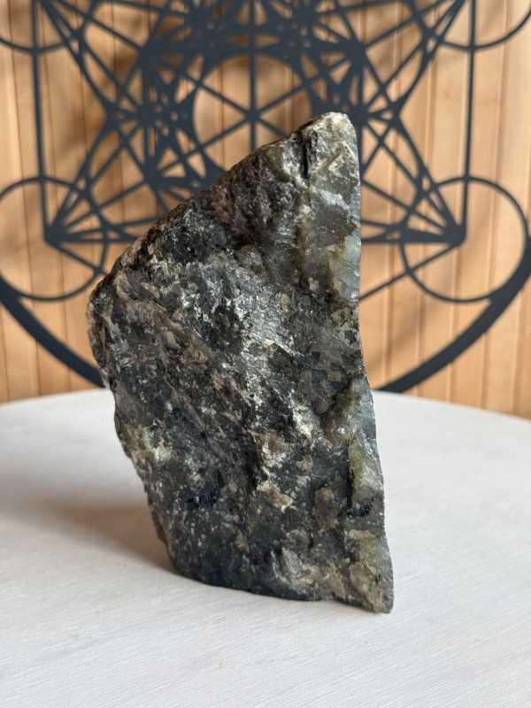 Labradorite (0.95kg)