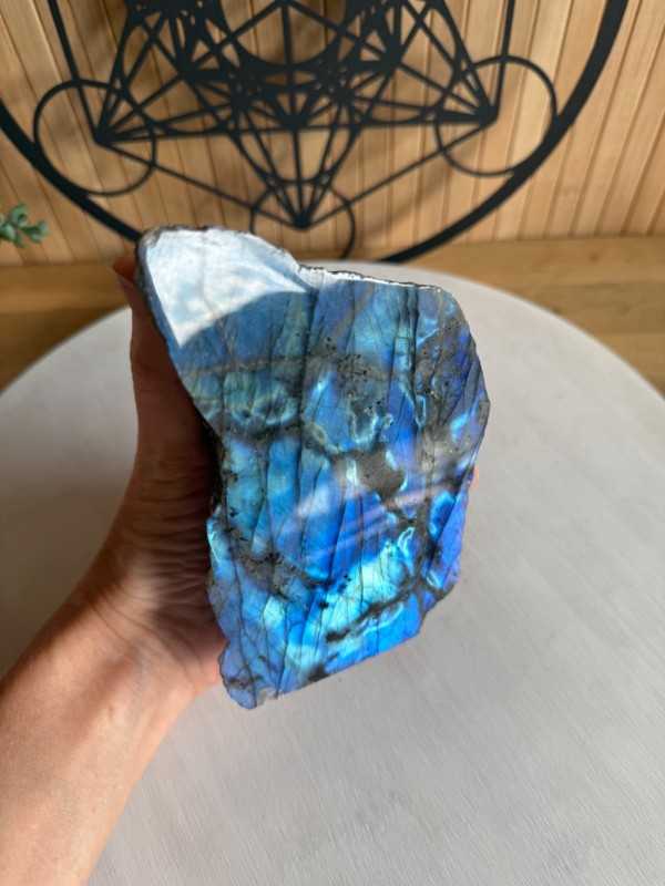 Labradorite (0.95kg)