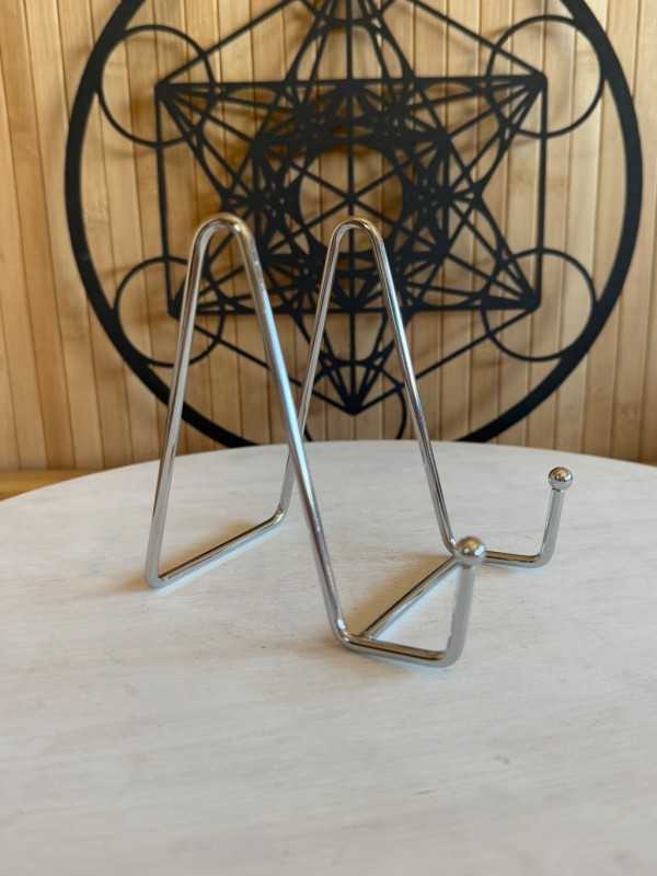 Support minéraux petit modèle – Présentoir pierre naturelle