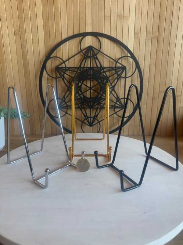 Support minéraux moyen modèle – Socle pour pierres décoratives