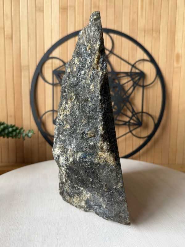 Labradorite (3.83kg)