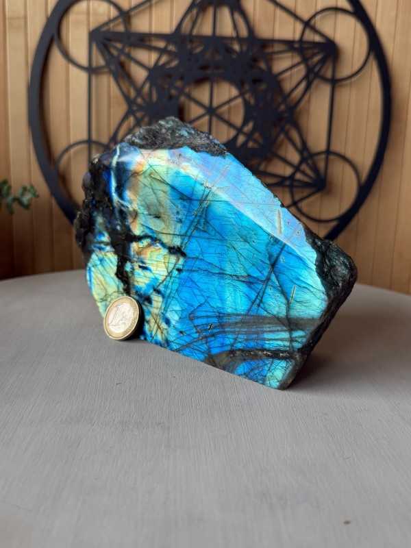 Labradorite (1kg01)