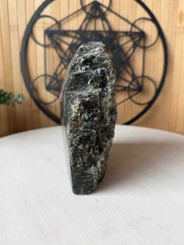 Labradorite (1.173kg)